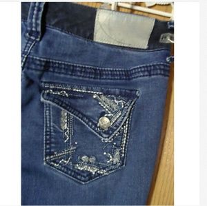 ARIYA Skinny Jeans 5/6 Dark wash THE BUCKLE Demin Metallic stitching & Gems